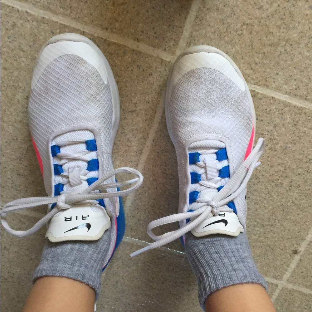 Nike air shoes